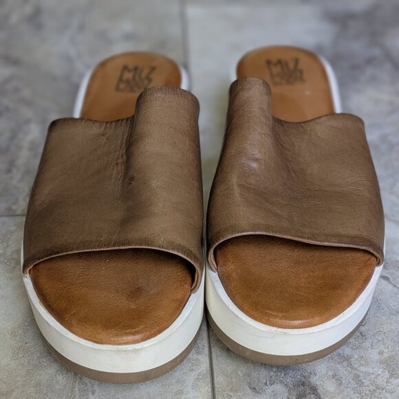 Miz Mooz 'Pollock' Leather Platform Sandals (women's 40) - Picture 4 of 11